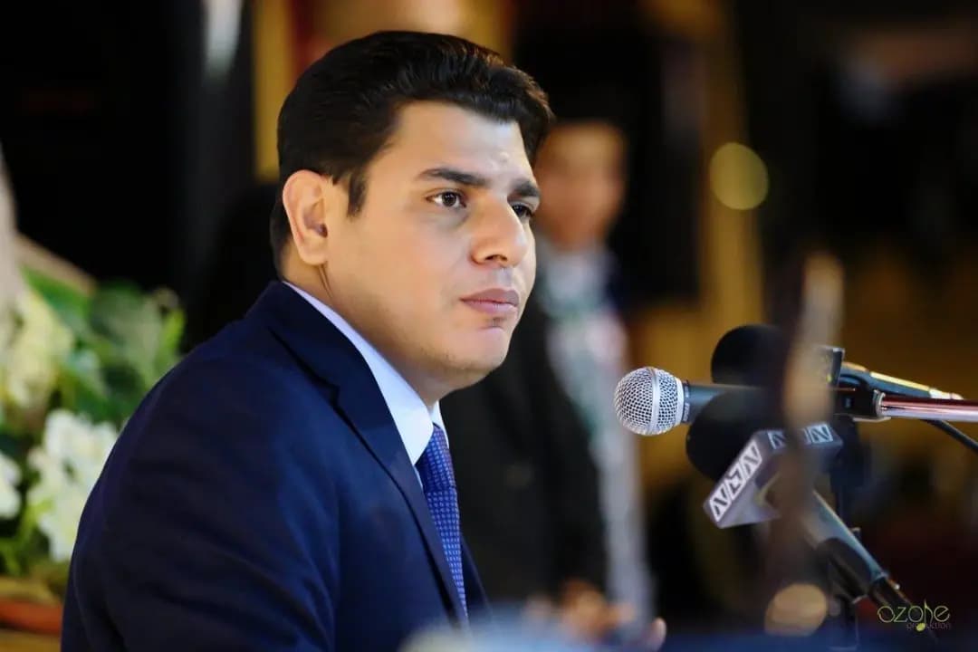 "حسد" و"غيرة".. زهران يُعلّق!