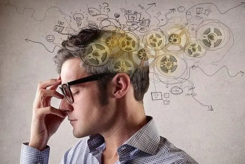 أطعمة ومشروبات تبطئ تدهور الذاكرة.. احرص على تناولها