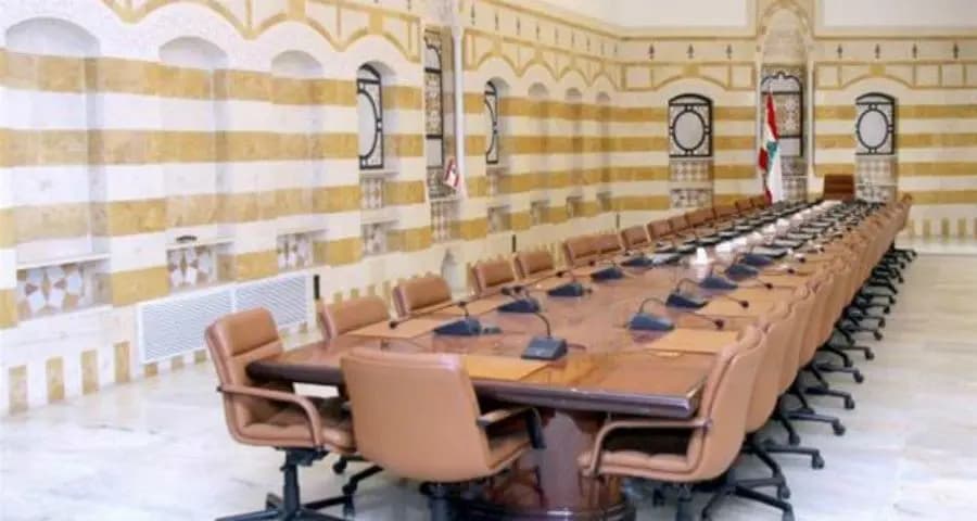 جلسة الحكومة: معارضة مسيحية وضبابية سنّية