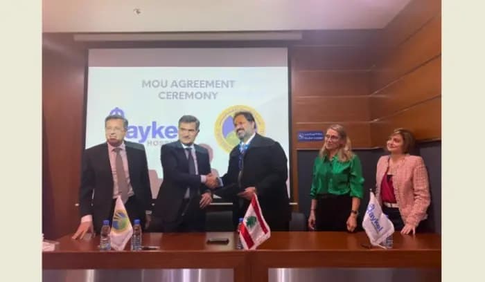 توقيع اتفاقية تعاون بين جامعة البلمند ومستشفى هيكل