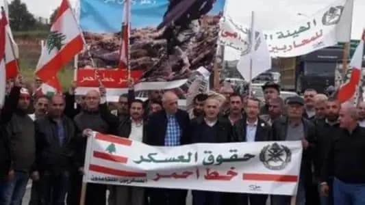 حراك العسكريين المتقاعدين يؤجّل الإعتصام