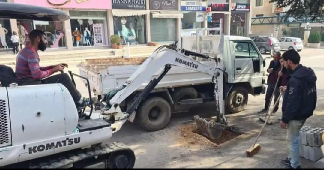 زينة زحلة الميلادية بمبادرة من الفنان وائل كفوري