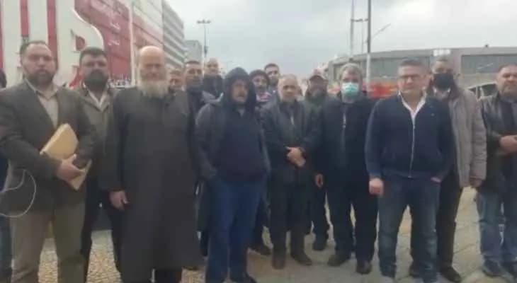 اعتصام لأهالي الطلاب في أوكرانيا في ساحة عبد الحميد كرامي لانقاذ أبنائهم
