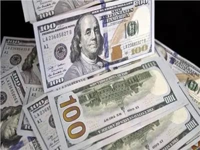 الدولار يرتفع جنونيًا... فإلى أين؟