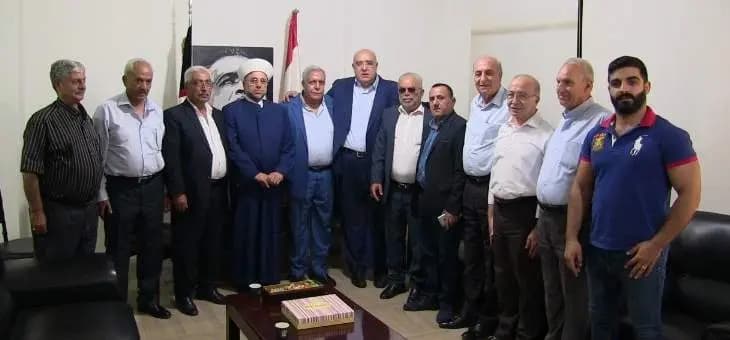 حمدان: اللبنانيون قبلوا بأبسط الحقوق وهو حل أزمة النفايات في شوارع لبنان