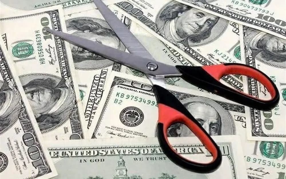 الكابيتال كونترول إلى أجل غير مسمّى: "حطّوه على جنب"!