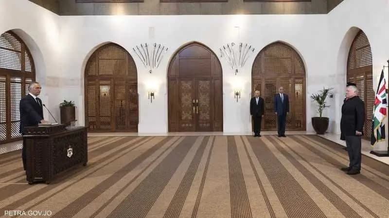 هكذا تمّ التّعديل في الحكومة الأردنية...