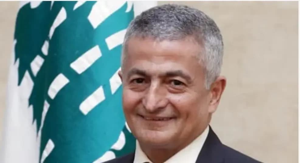 هل تحلّ أزمة احتكار الطوابع؟... المالية توضح