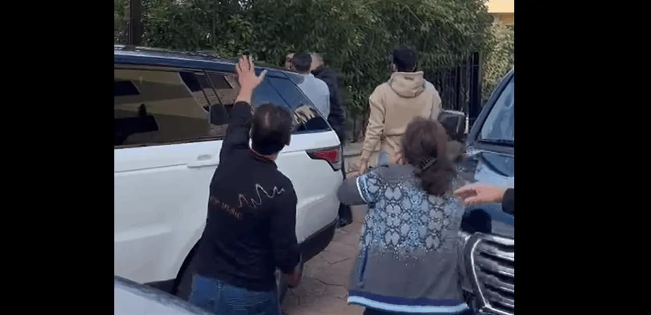 مسؤول سابق في "الوطني الحر" يُهدّد شاباً بسلاحه!