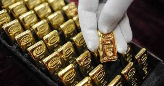 الذهب نحو تسجيل ثاني خسارة سنوية!