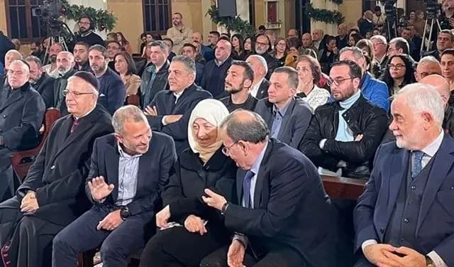 بهيَّة تتجرَّأ وتلاطفُ باسيل!