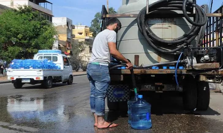الأمن المائي المهدَّد: عام الصهاريج والتلوّث والمشاريع المشبوهة