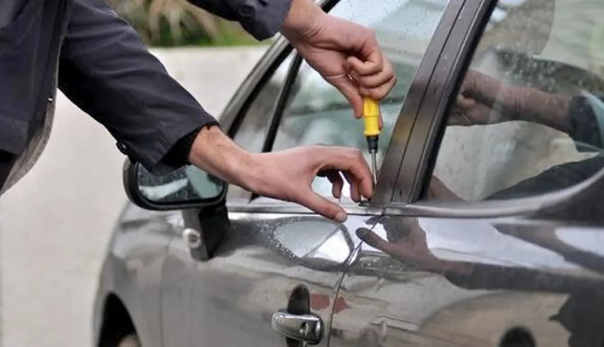 سرقة السيارات مستمرة... وشكوى جديدة