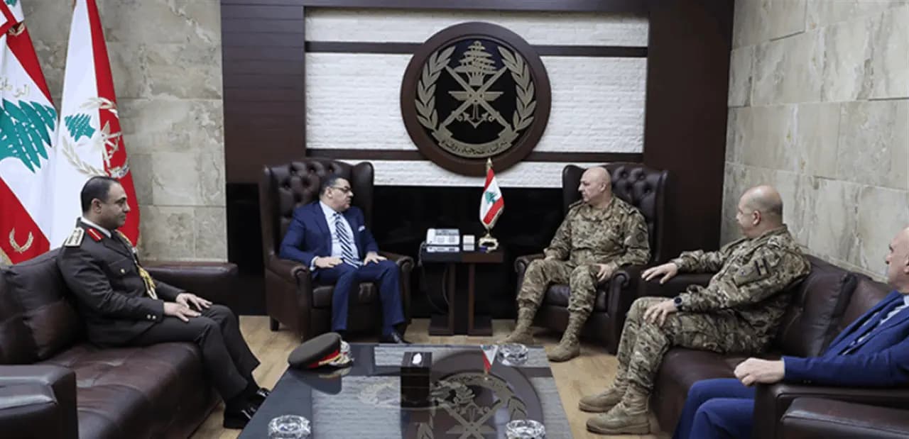 السفير علوي في اليرزة!
