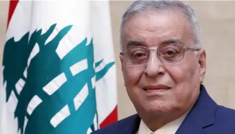 خبرٌ من نسجِ الخيال!