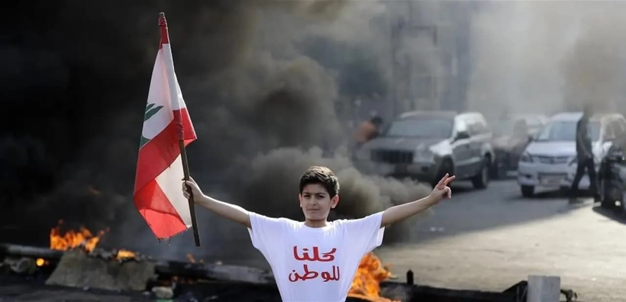 نائب يحذِّر: أولادنا بخطر!