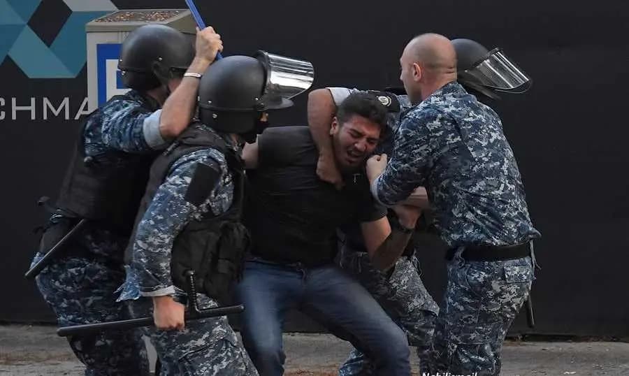 معطيات جديدة حول توقيف وليام نون