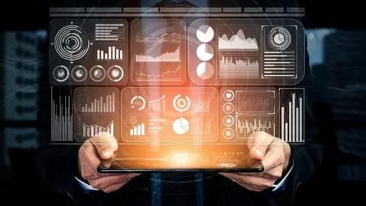 داتا اللبنانيين في مهبّ الإتهامات