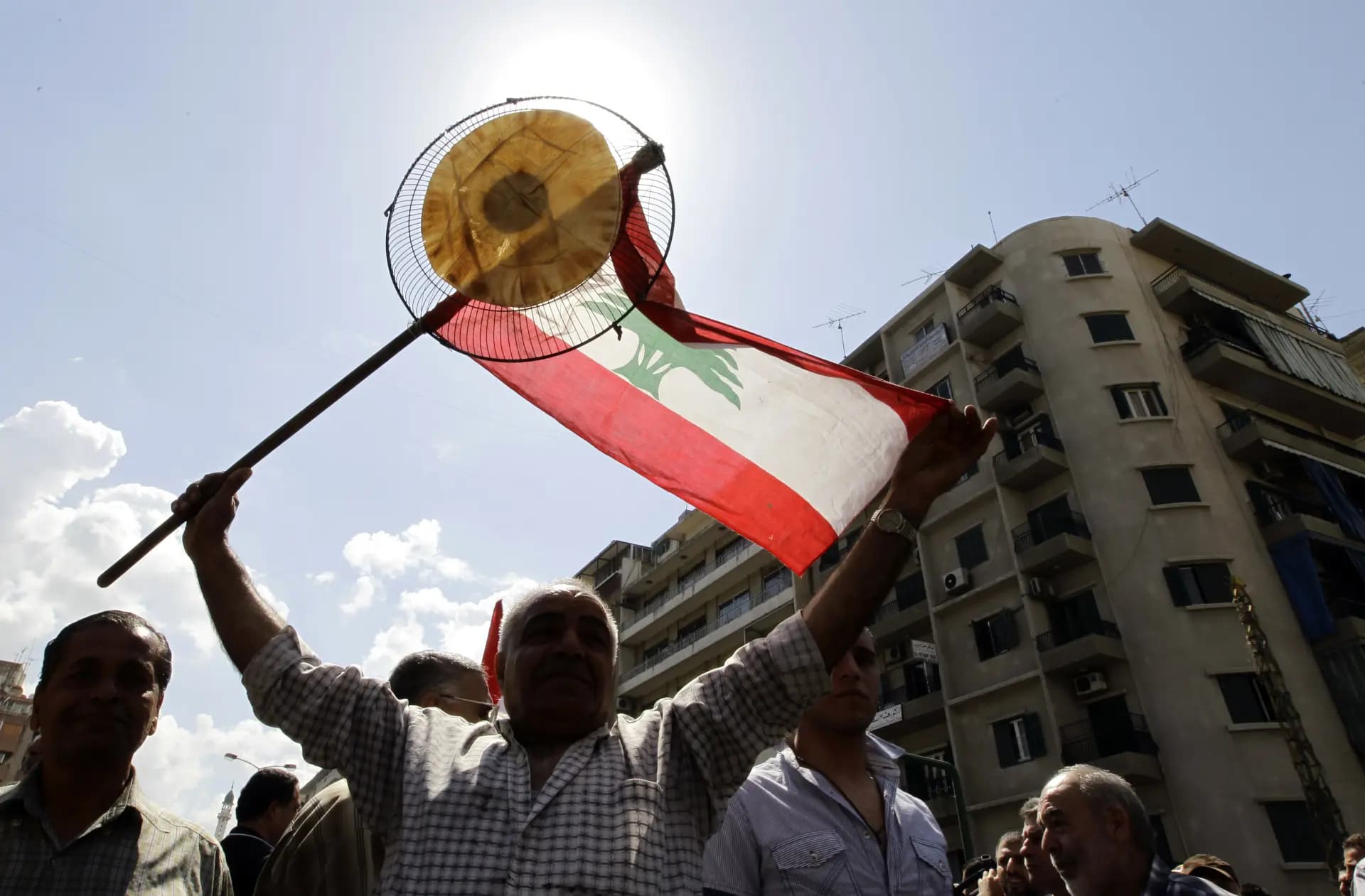 لبنانُ في الغيبوبة...والمعطيات لا تشي بالانفراج