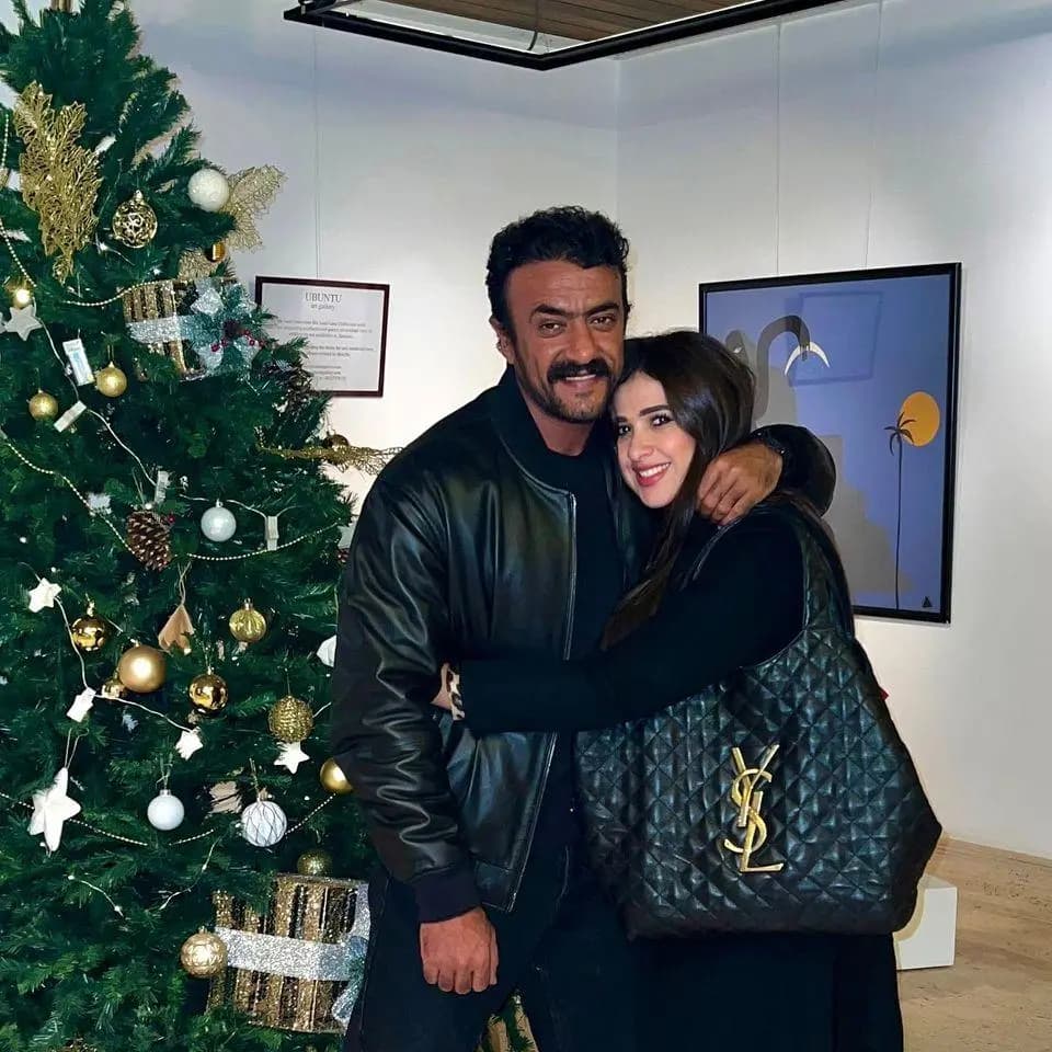أحمد العوضي يعايد ياسمين عبد العزيز في يوم ميلادها