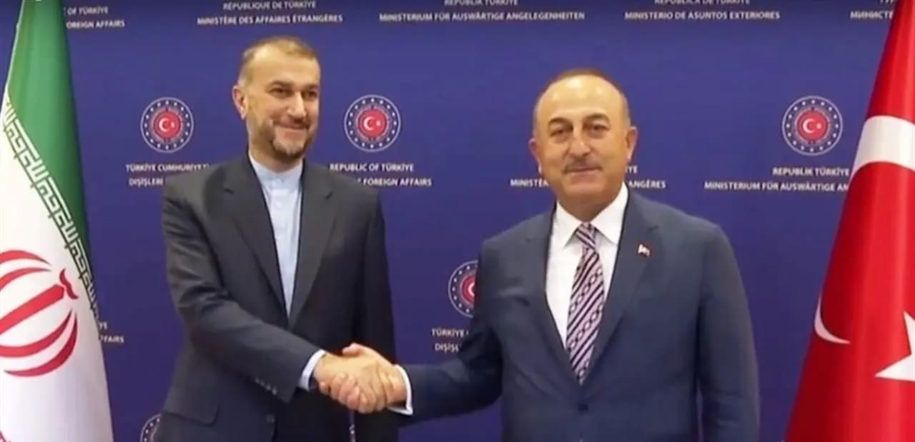 وزير الخارجية التركي: بحثنا مع إيران الملف السوري بشكل موسع