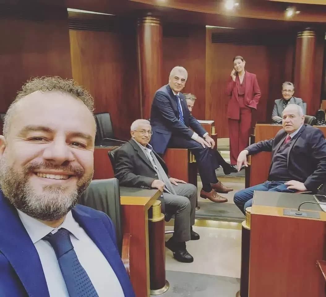 بالصور.. كيف يبدو المشهد من داخل مجلس النواب؟!