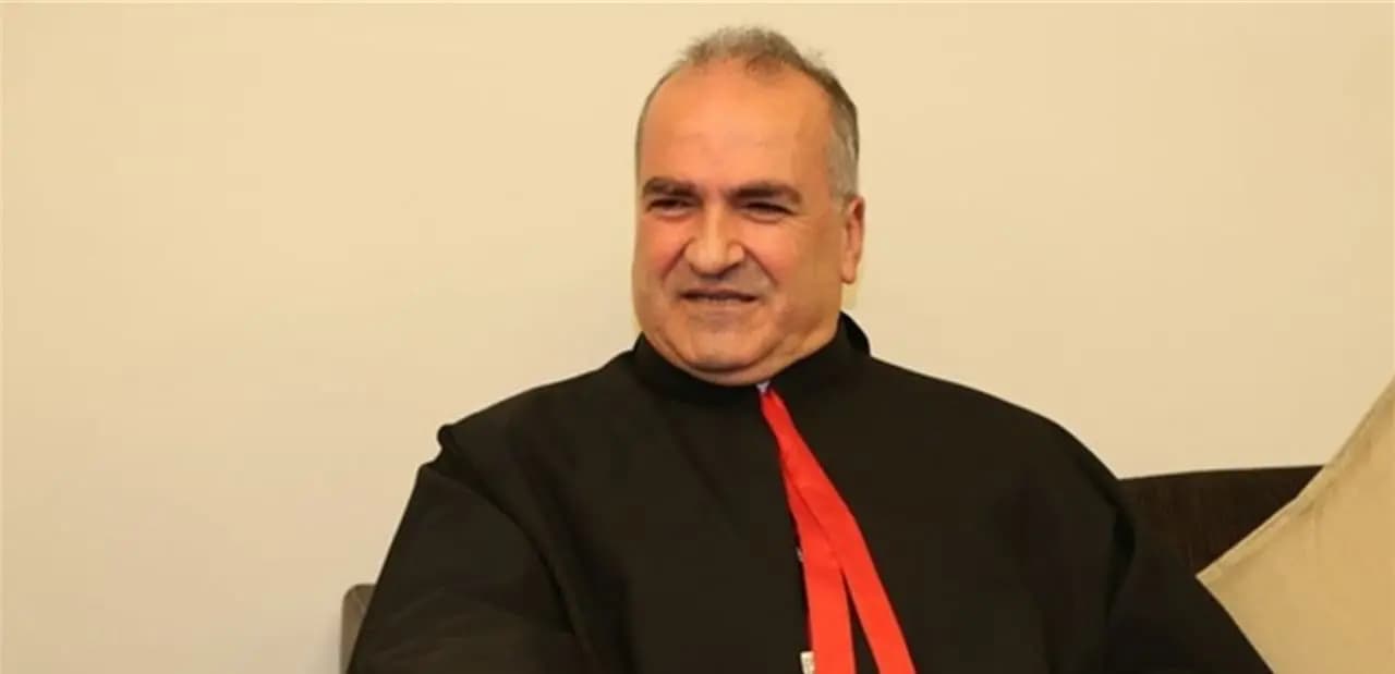 مطران يوضح... هل من سجال بين بكركي و"حزب الله"؟