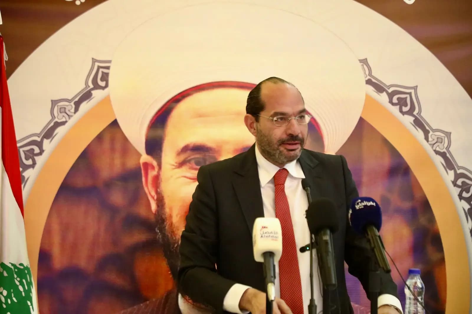 مراد: التحرّكاتُ المطلبيّة هي رسائلُ لانتخابِ رئيسٍ.. وهذه هي مواصفات الرّئيس الجديد