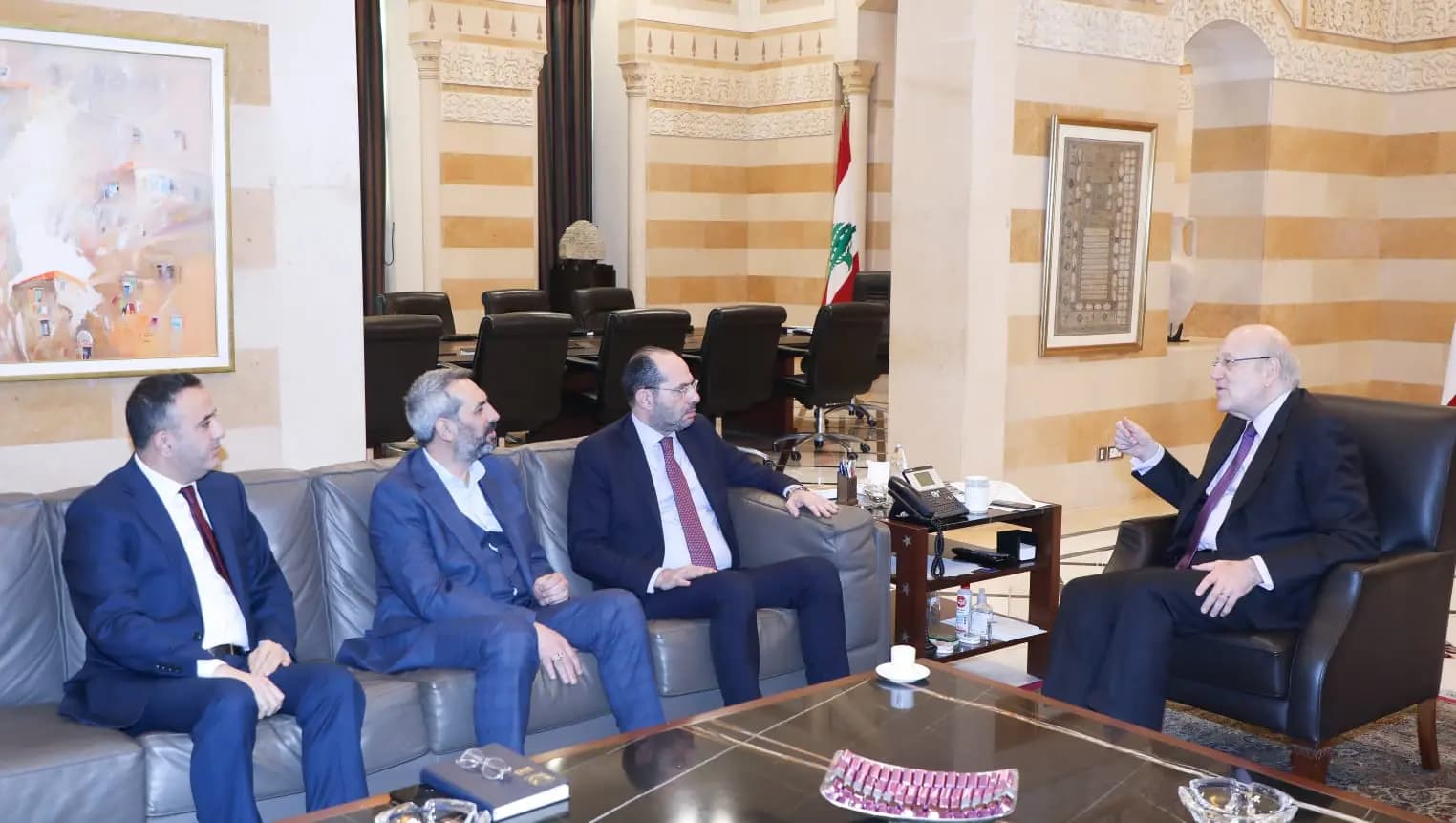 مراد يلتقي ميقاتي: العامُ الدراسيُّ خطٌّ أحمر
