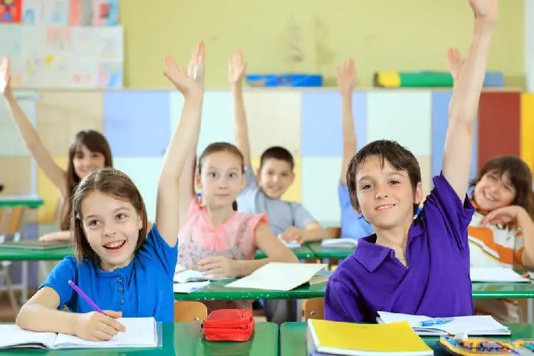 الصورة سوداوية... فهل ينتهي العامُ الدراسي باكراً؟
