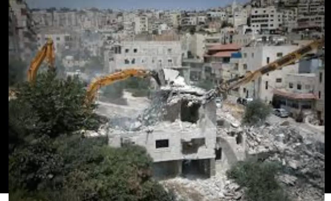 تهديدٌ صهيونيٌ معلنٌ بطرد فلسطينيين الليلة