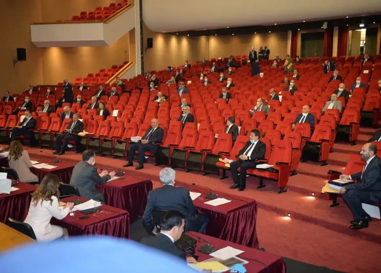 نائب جديد يعلن عزوفه عن الترشح
