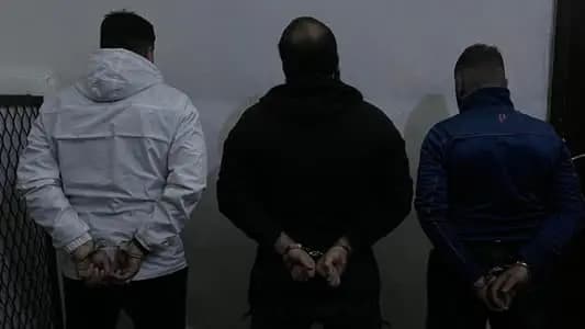 بالصّور: توقيف 3 مطلوبين... وهذا ما ضُبط بحوزتهم