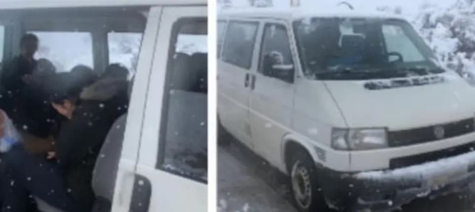 فتحُ طرقات وإنقاذُ باصات وسيّارات... والأشغال تحذّرُ وتناشدُ