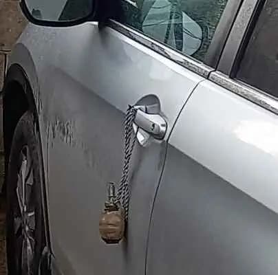 قنبلة على مقبض يد سيارة في النبطية.. ما القصة؟
