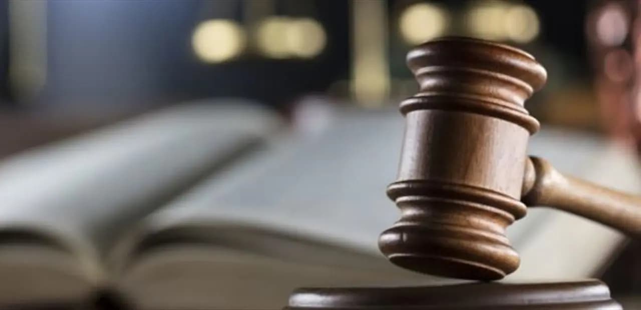 الإدعاء على 41 شخصاً في دائرة الزلقا العقارية!
