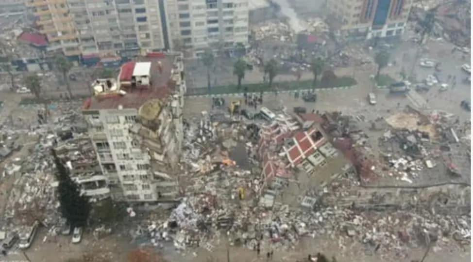 اليوم الرابع على الزلزال: أرقام صادمة وتسابقٌ دوليّ للإنقاذ