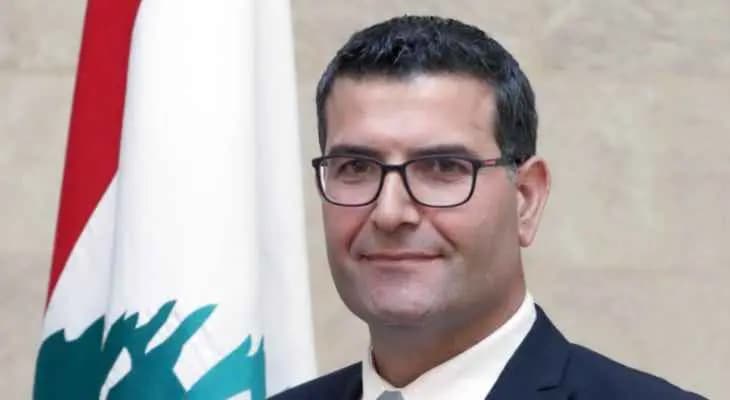 وزير الزراعة حدد السعر التوجيهي لكيلوغرام حليب البقر الطازج بـ 0.70 دولار في أرض المزرعة