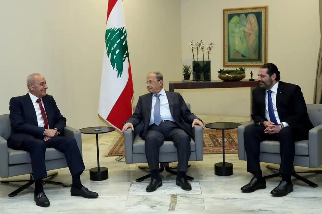 رئيس الجمهورية التقى رئيسي المجلس والحكومة واتفاق على مزيد من التضامن في هذه الفترة الحريري: اطمئن اللبنانيين الى وجود حلول للازمة الراهنة