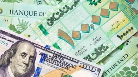 صرف الدولار الجمركي ٤٥ ألفًا واحتسابه ٤٨٢٠٠ بدءًا من الغد