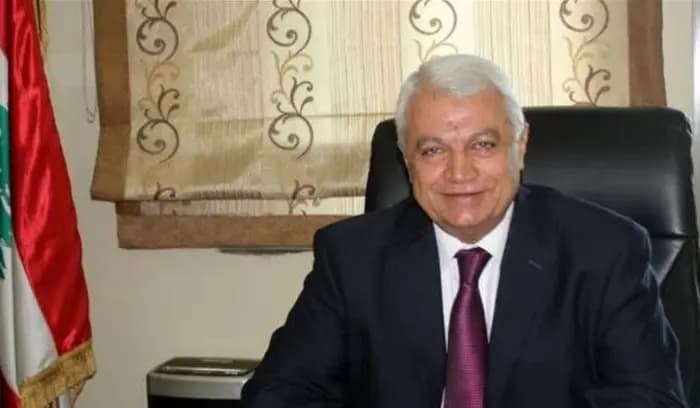 رئيسُ بلدية طرابلس يكشفُ على الأبنية المُتصدّعة
