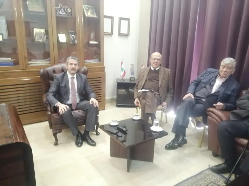 قضايا البقاع الأوسط محور اجتماع المحافظ ورؤساء البلديات