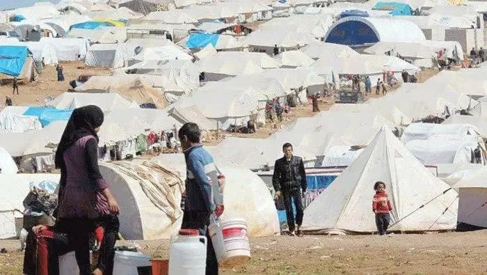 اللّاجئون السّوريون في لبنان يطالبون "بالتّوطين"!