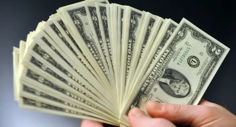 كيف افتتح سعر الدولار؟