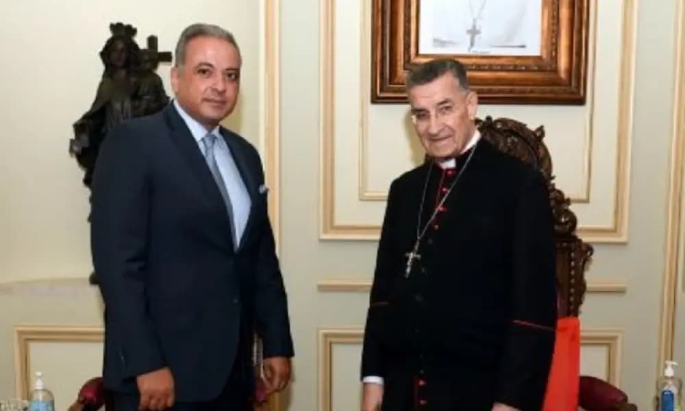 الراعي تسلم من المرتضى دعوة لإحياء عيد البشارة