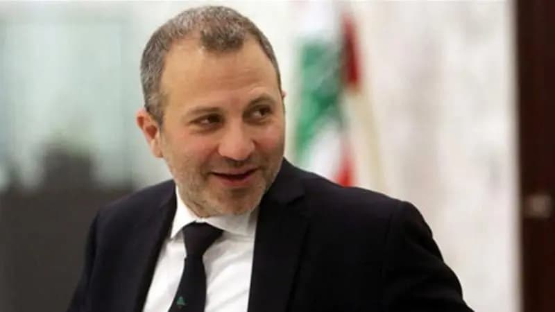 باسيل يعايدُ المسلمين