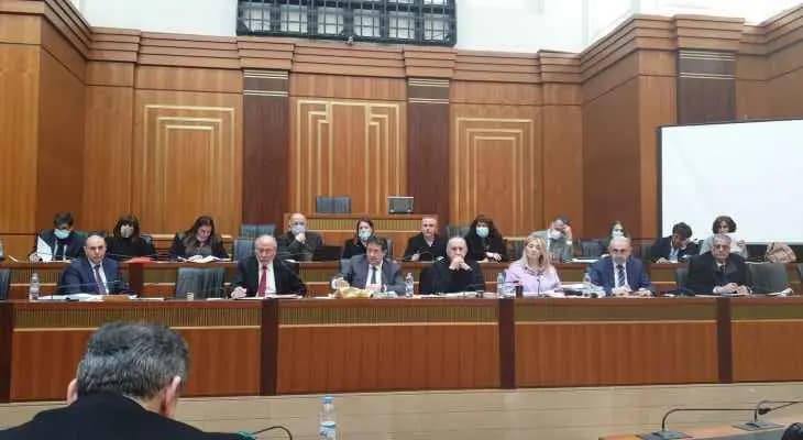 "4 أسئلة طرحت في لجنة المال والموازنة"