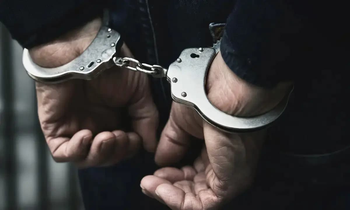 ضبطُ أسلحة ومخدّرات في الشراونة