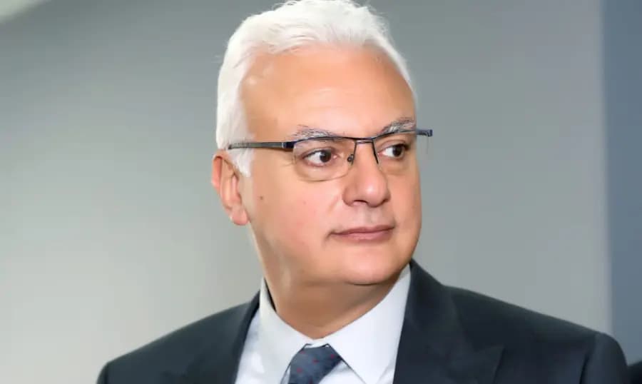 هذا ما كشفه القرم عن "أزمة أوجيرو"...