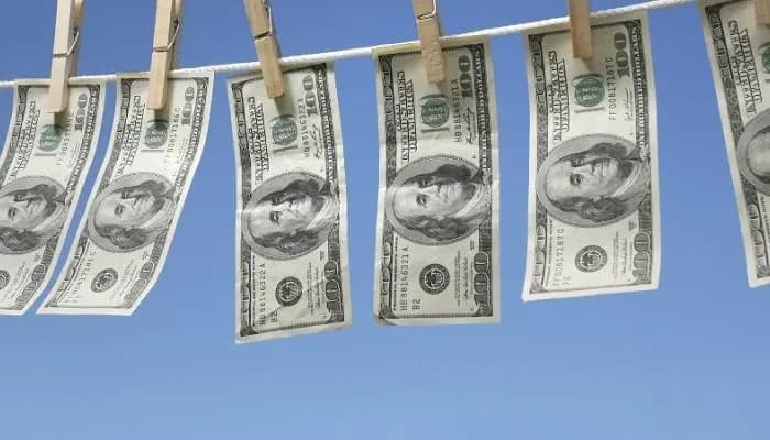 تبييض الأموال ينتشر بسرعة... والتحذيرات الدولية تتوالى